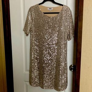 BB Dakota Steve Madden short sleeve sequin dress, L